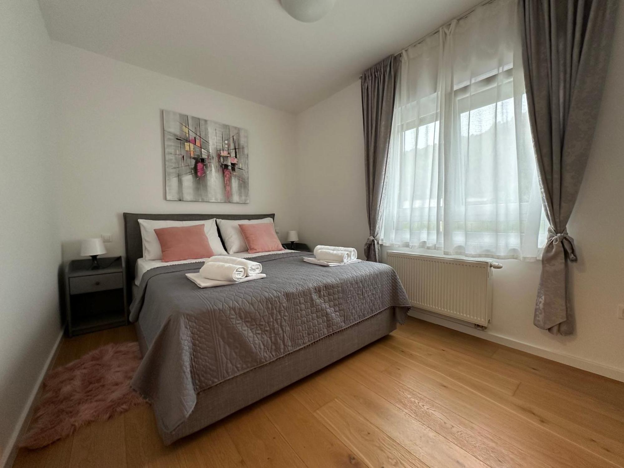 Thyke Apartment Крапинске Топлице Екстериор снимка